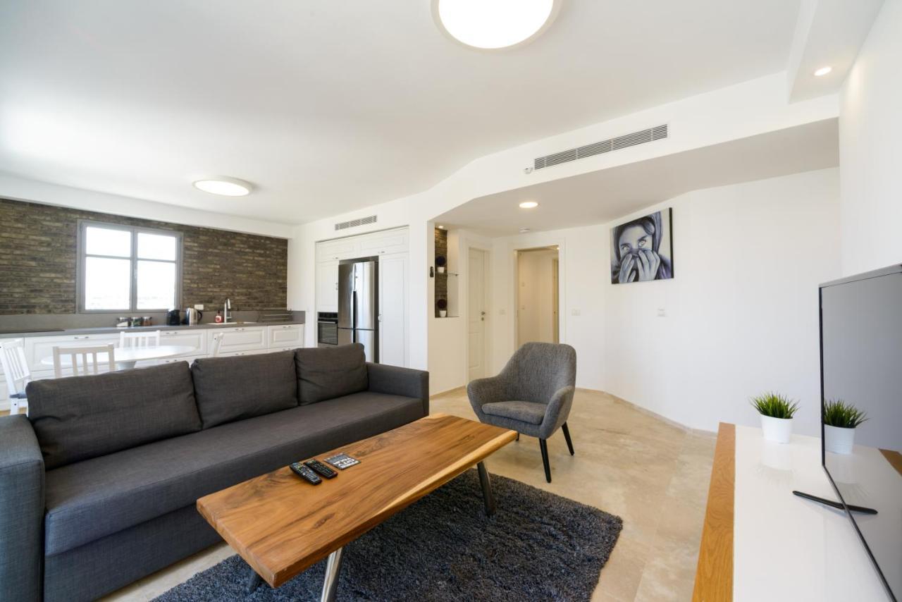 6 Ben Azariah - By Beach Apartments Tlv Тель-Авів Екстер'єр фото