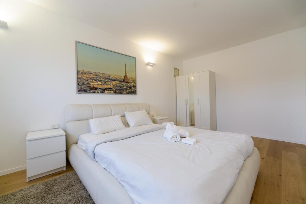 6 Ben Azariah - By Beach Apartments Tlv Тель-Авів Екстер'єр фото