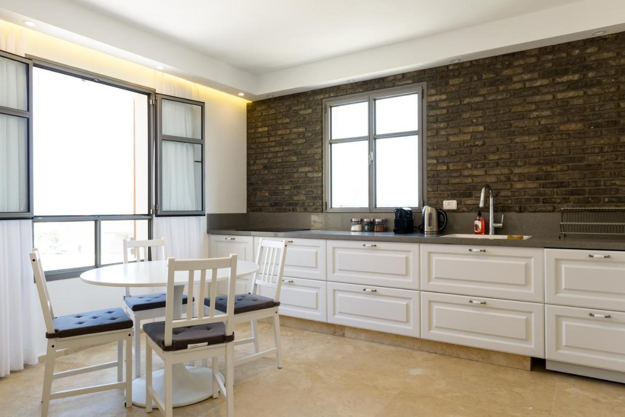 6 Ben Azariah - By Beach Apartments Tlv Тель-Авів Екстер'єр фото